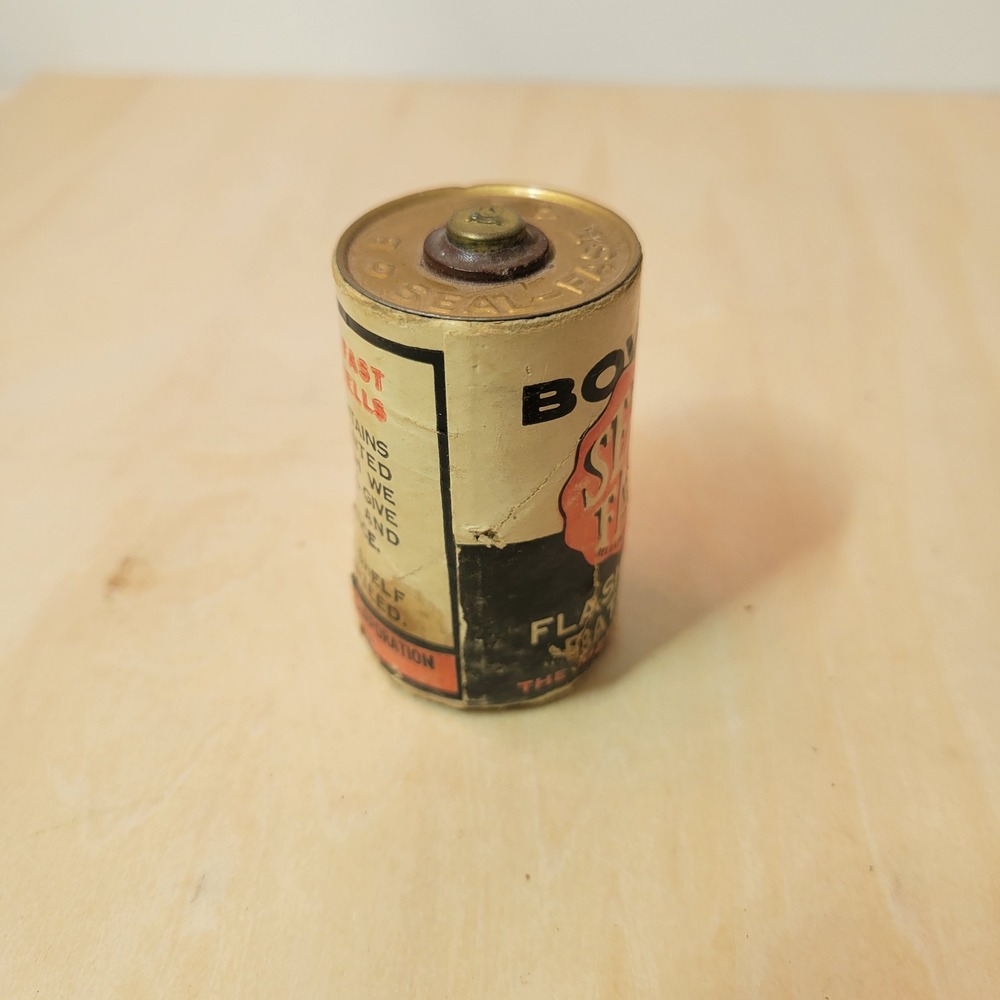 Vintage Bowes Seal Flashlight Battery Metallic Top Old Collectible Power Cell - Picture 4 of 7